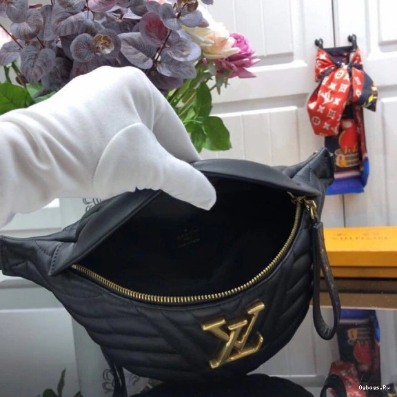 WAVE NEW VUITTON LOUIS BUMBAG 0308